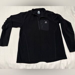 Eddie Bauer Men's Black Pullover with Chest Pocket